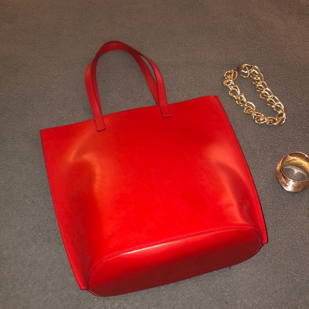 Women’s handbag